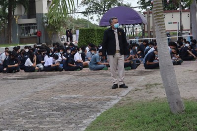 93.jpg