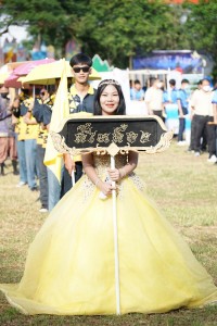 DSC09500_700x1050.jpeg