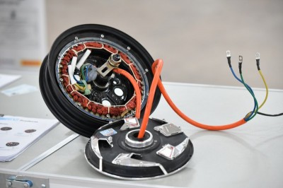BMW-2055_800x533.JPG