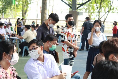 LINE_ALBUM_30466_230501_105.jpg