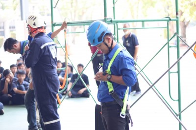LINE_ALBUM_1422567 BE_240214_129.jpg