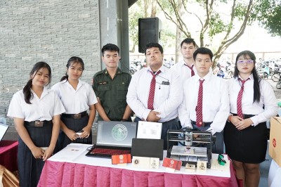LINE_ALBUM_21267 _2_241202_7.jpg