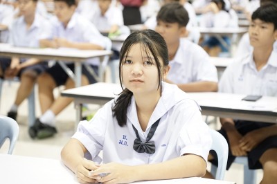 LINE_ALBUM_81267_241208_84.jpg
