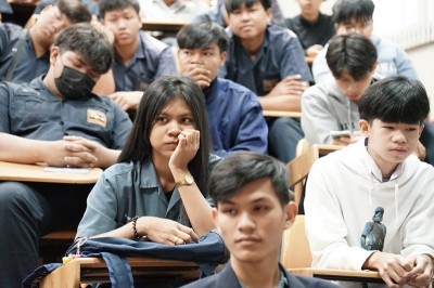 DSC04519_800x533.JPG