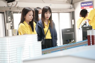 LINE_ALBUM_13368_250313_28.jpg