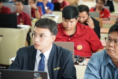 LINE_ALBUM_18968_250922_8.jpg