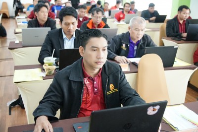 LINE_ALBUM_18968_250922_32.jpg