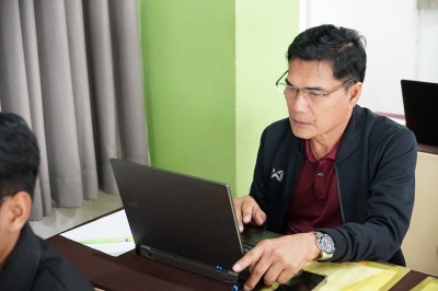 LINE_ALBUM_18968_250922_33.jpg