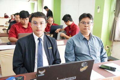 LINE_ALBUM_18968_250922_51.jpg