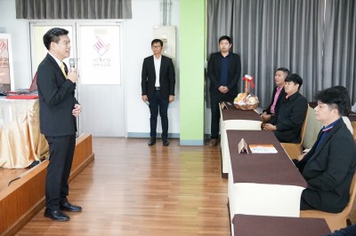LINE_ALBUM_19968 _1_250922_9.jpg