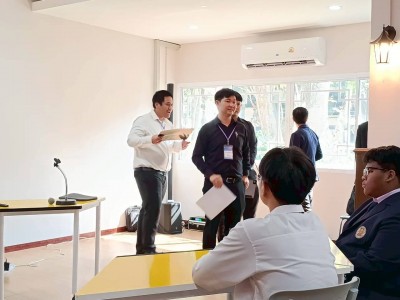 LINE_ALBUM_26112025_251126_80.jpg