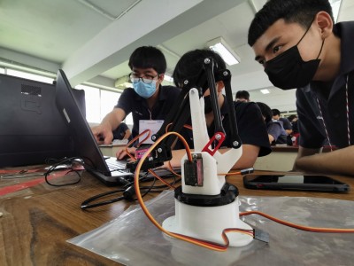 LINE_ALBUM_Ai-iot_220322_23.jpg
