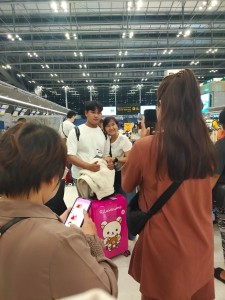 LINE_ALBUM_ส่งเด็กซานตง_๒๔๐๓๐๕_59.jpg