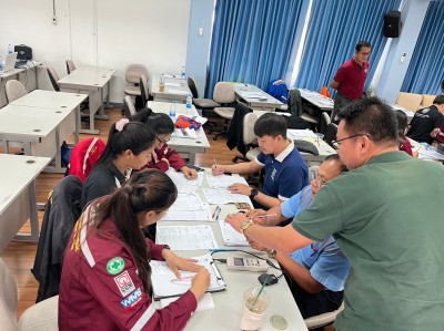 LINE_ALBUM_PT 1_231018_7.jpg